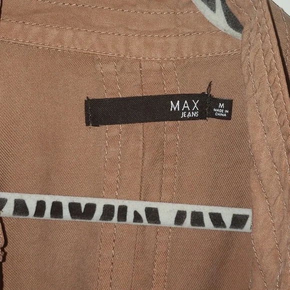 Jacket - Picture 2 of 4